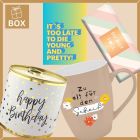 Geschenkbox zum Geburtstag – Lustiges Geburtstagsgeschenk „It’s too late“ (Set 2)